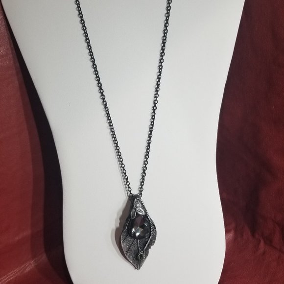 Swarovsk Crystal Maple Leaf Brooch/Necklace - Gray - Picture 10 of 10